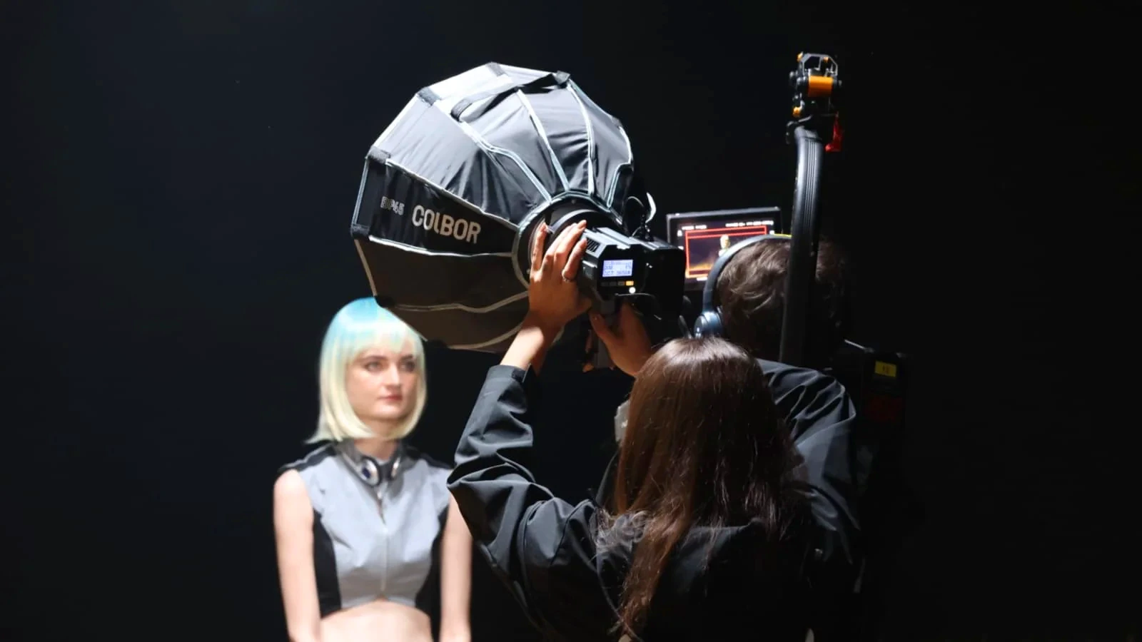 colbor butterfly light portrait